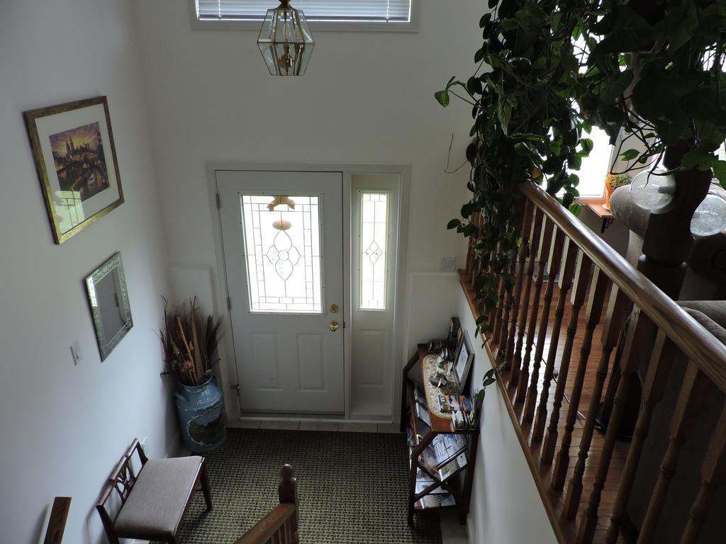 Tucked Inn The Harbour B&B Victoria Harbour Zewnętrze zdjęcie
